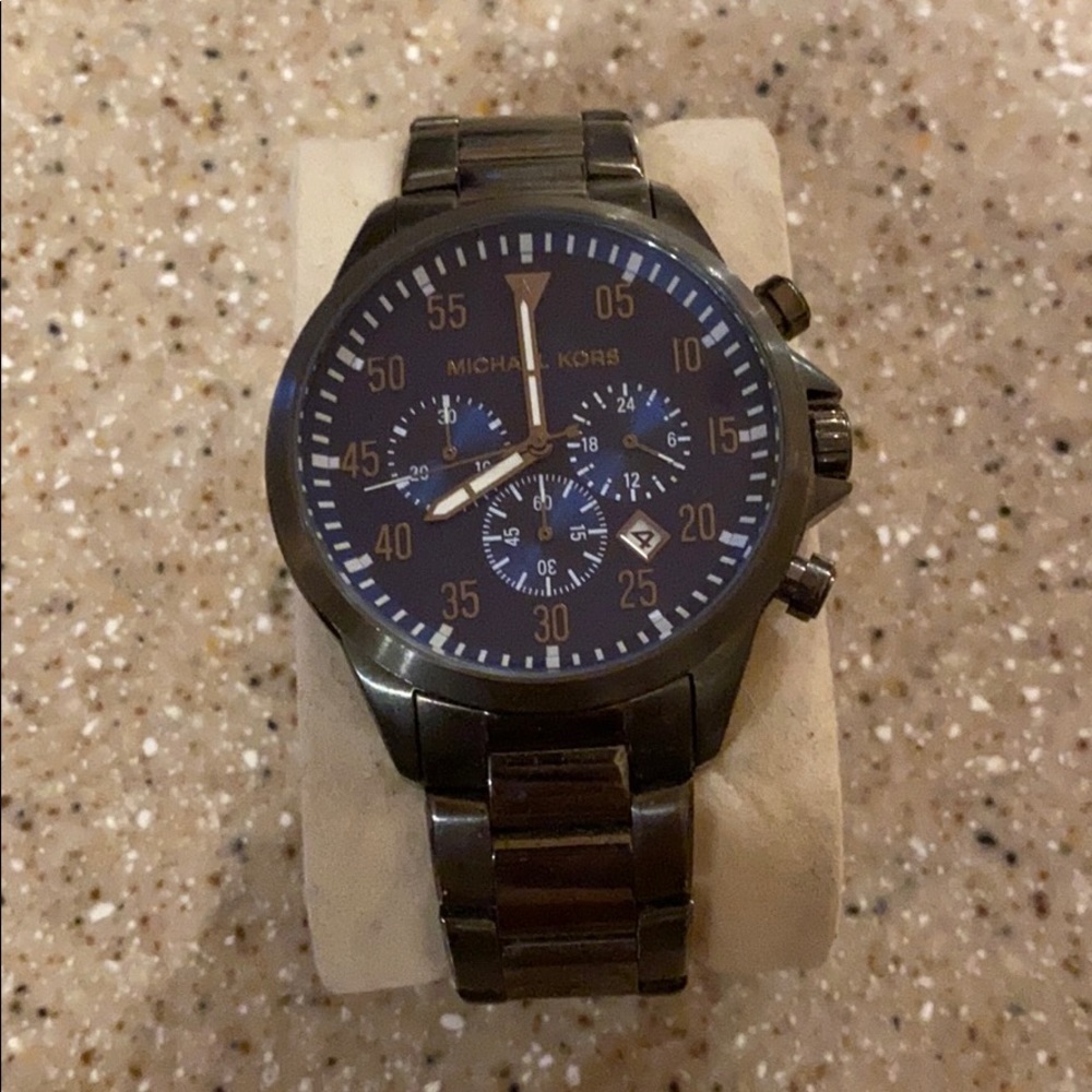 Men’s watch gunmetal grey and blue tone